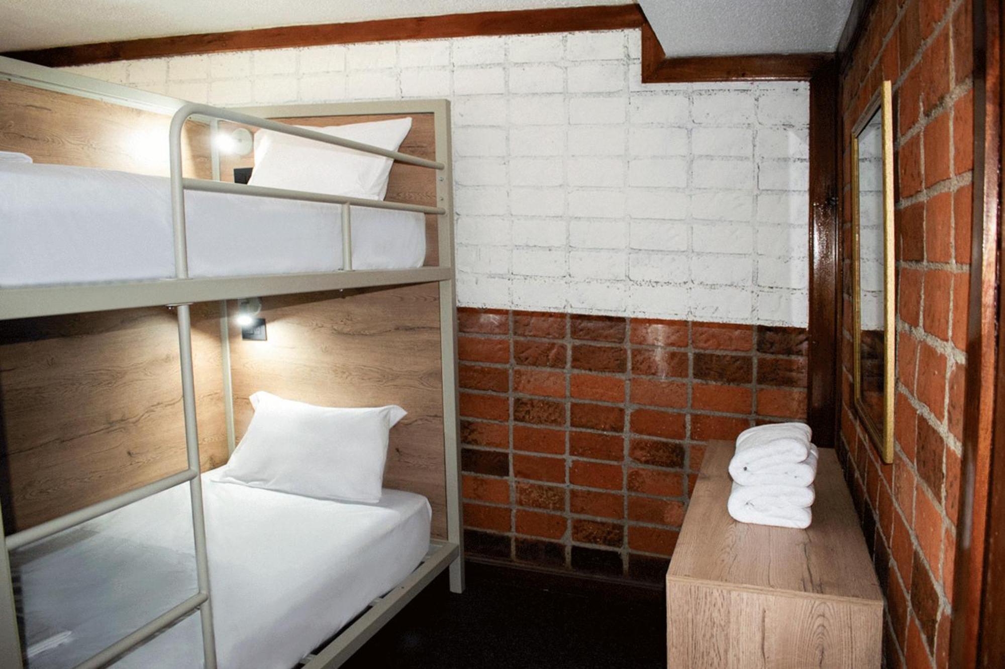 Hotel Soy Local San Jose Esterno foto