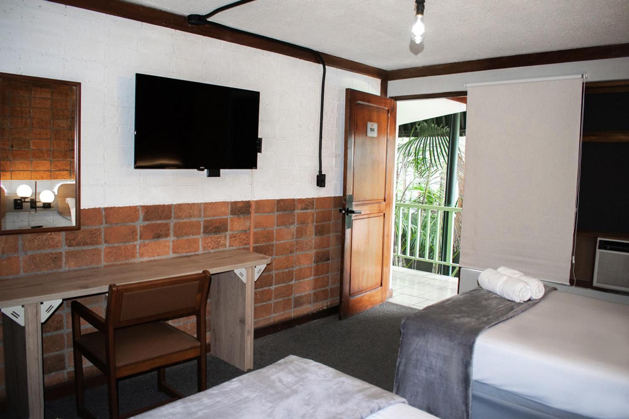Hotel Soy Local San Jose Esterno foto